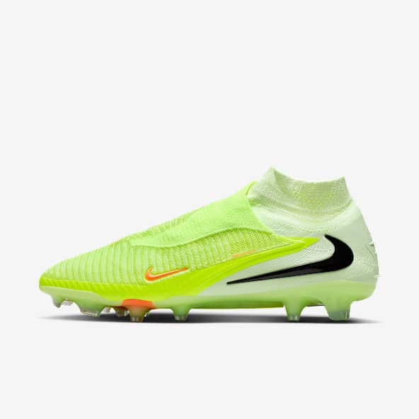botas-de-futbol-baratas-864hxb-1.jpg